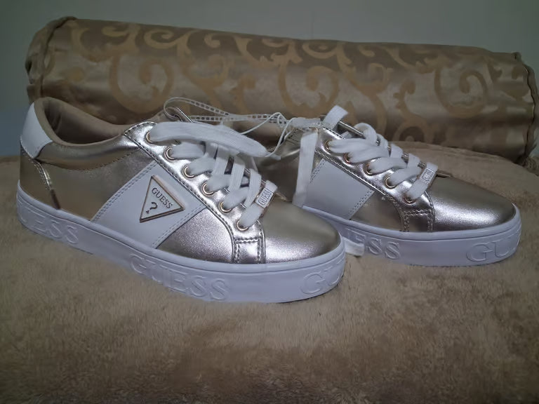 Guess Woman Shoes Size 7M (No Original Box)